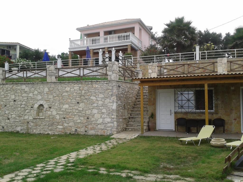 Laura Beach House أليكيس المظهر الخارجي الصورة