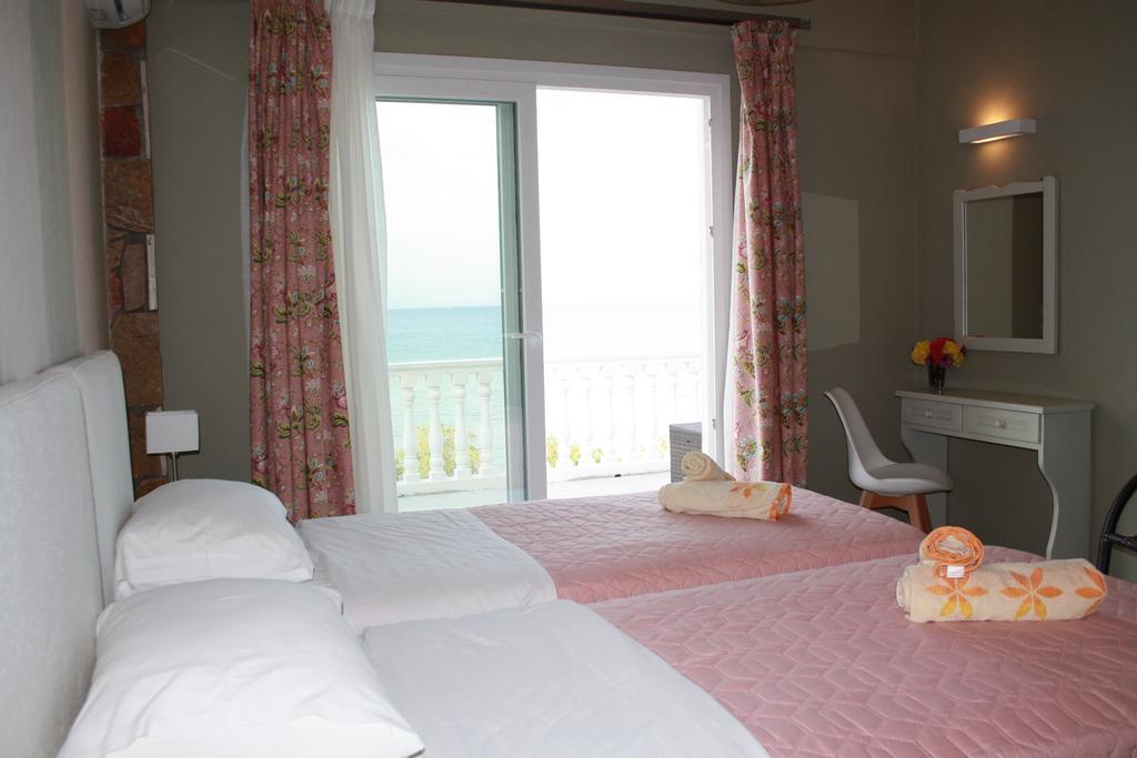 Laura Beach House أليكيس المظهر الخارجي الصورة