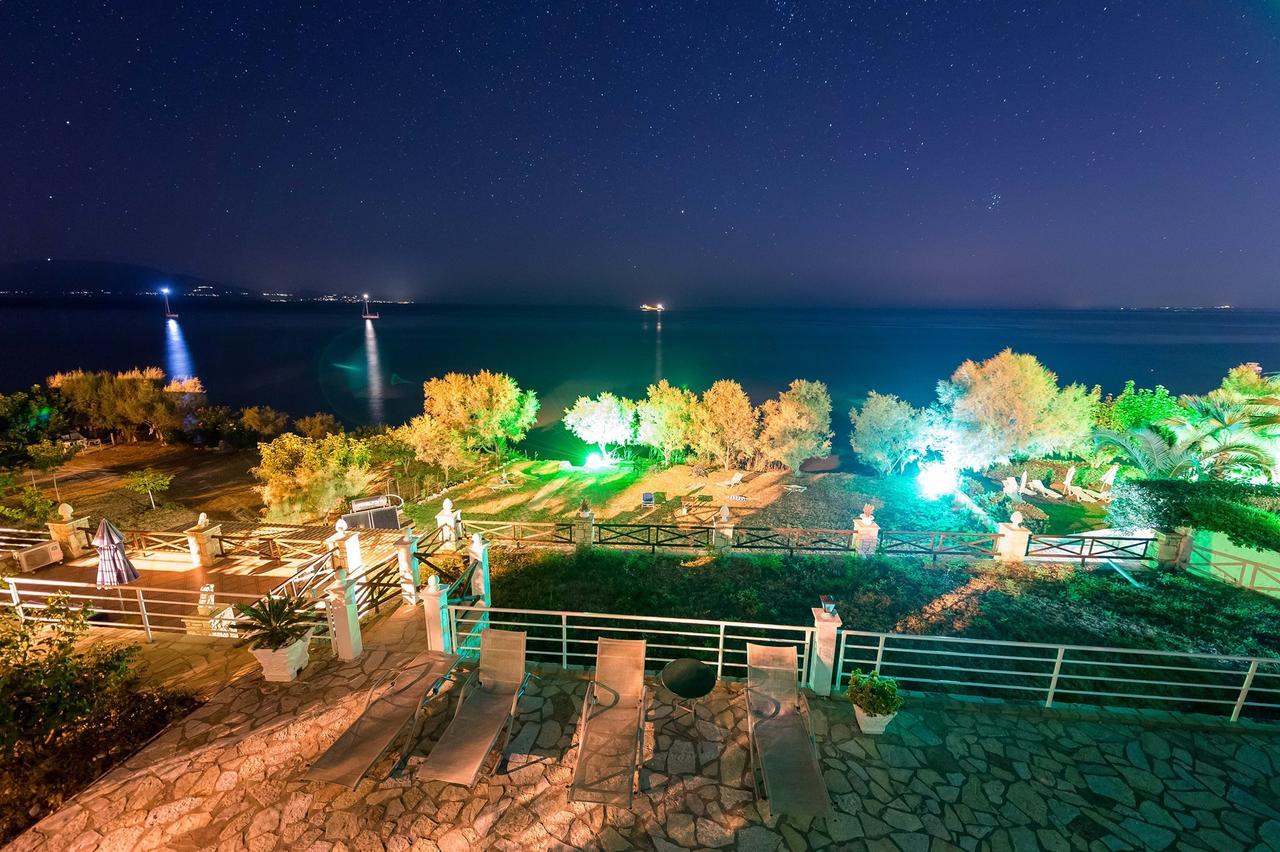 Laura Beach House أليكيس المظهر الخارجي الصورة