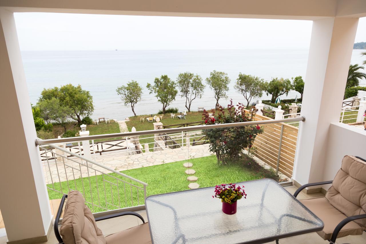 Laura Beach House أليكيس المظهر الخارجي الصورة